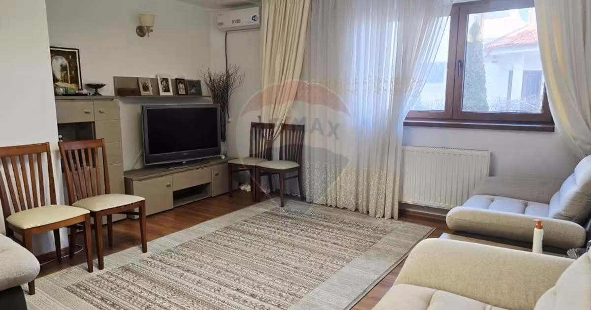Apartament de vânzare cu 2 camere, mobilat în zona Palazu Mare, Constanța