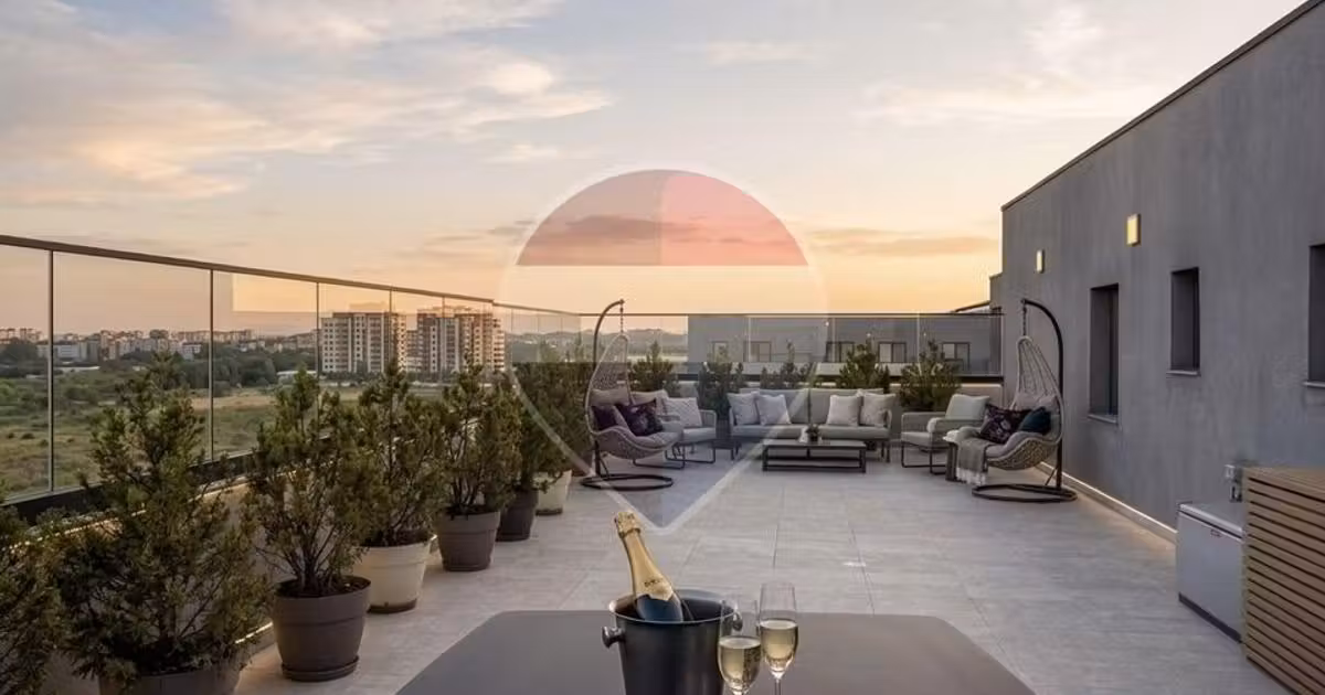 Penthouse de vânzare cu 3 camere, mobilat în zona Tomis Plus, Constanța