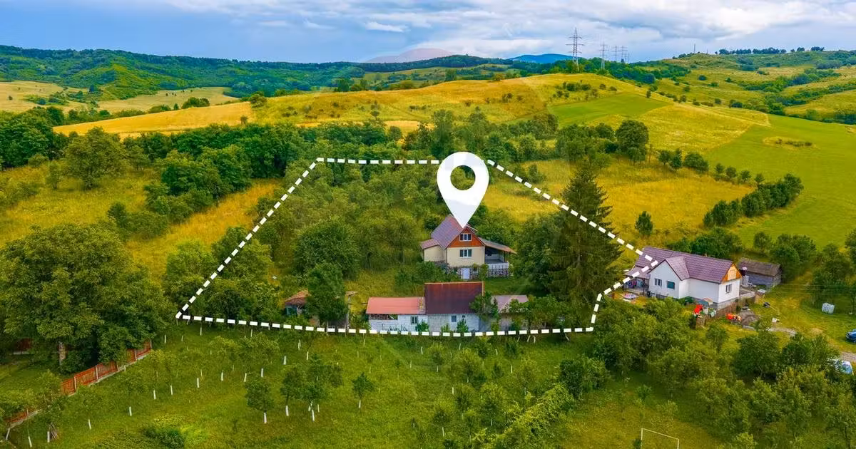 Casă individuală de vânzare cu 4 camere în Chiheru de Sus