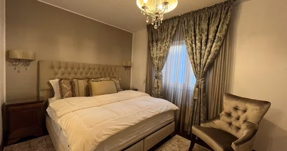 Apartament de vânzare cu 3 camere, mobilat în zona Băneasa, Sector 1