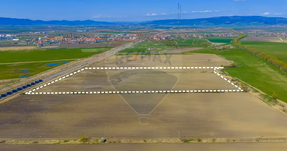 Teren agricol extravilan de vânzare de 92000 mp, în Bod