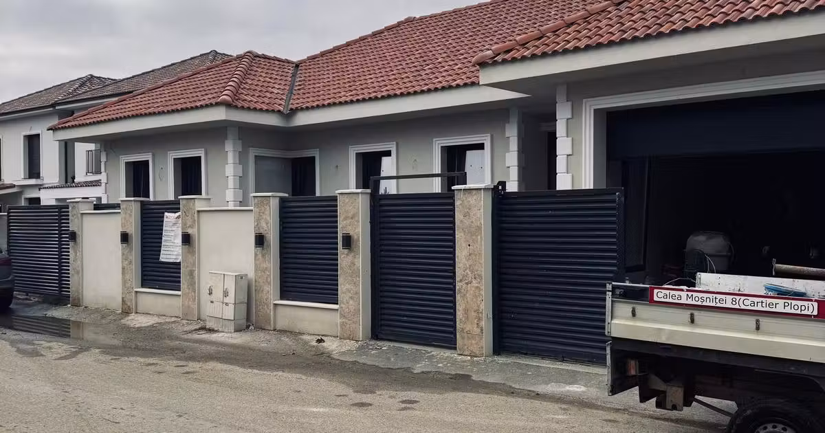 Casă de vânzare cu 5 camere în zona Braytim, Timișoara