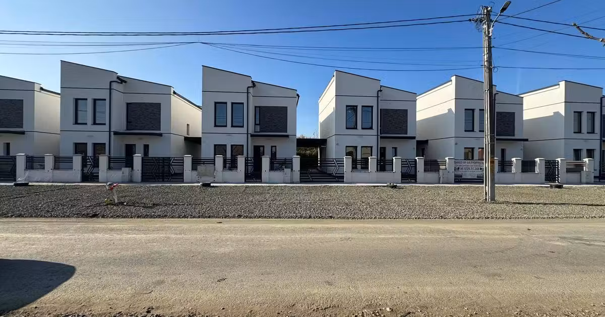 Casă individuală de vânzare cu 2 camere în Remetea Mare
