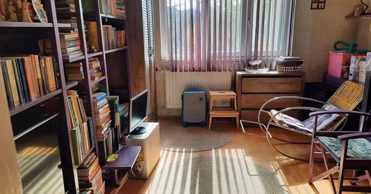 Apartament Titan