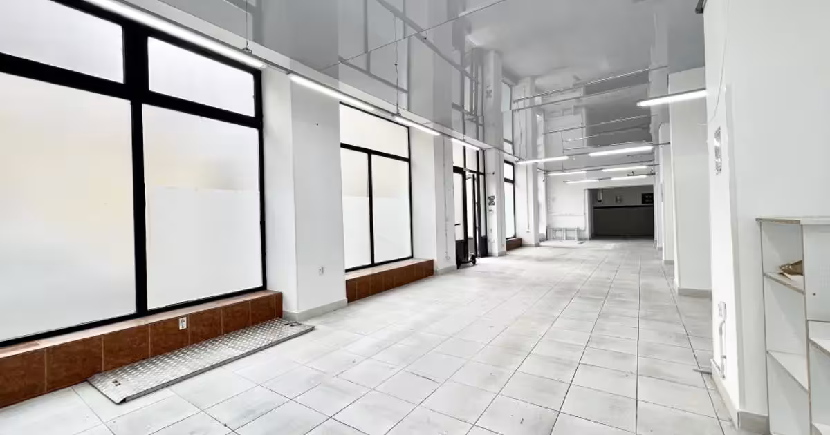 Spațiu comercial de vânzare de 266.00 mp, în zona Calea Plevnei, Ultracentral