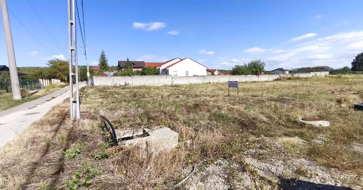 Teren agricol intravilan de vânzare de 1912 mp, în Găgeni