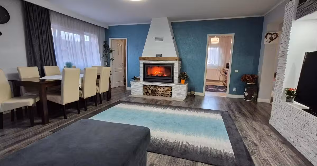 Casă de vânzare cu 4 camere în Baia Sprie