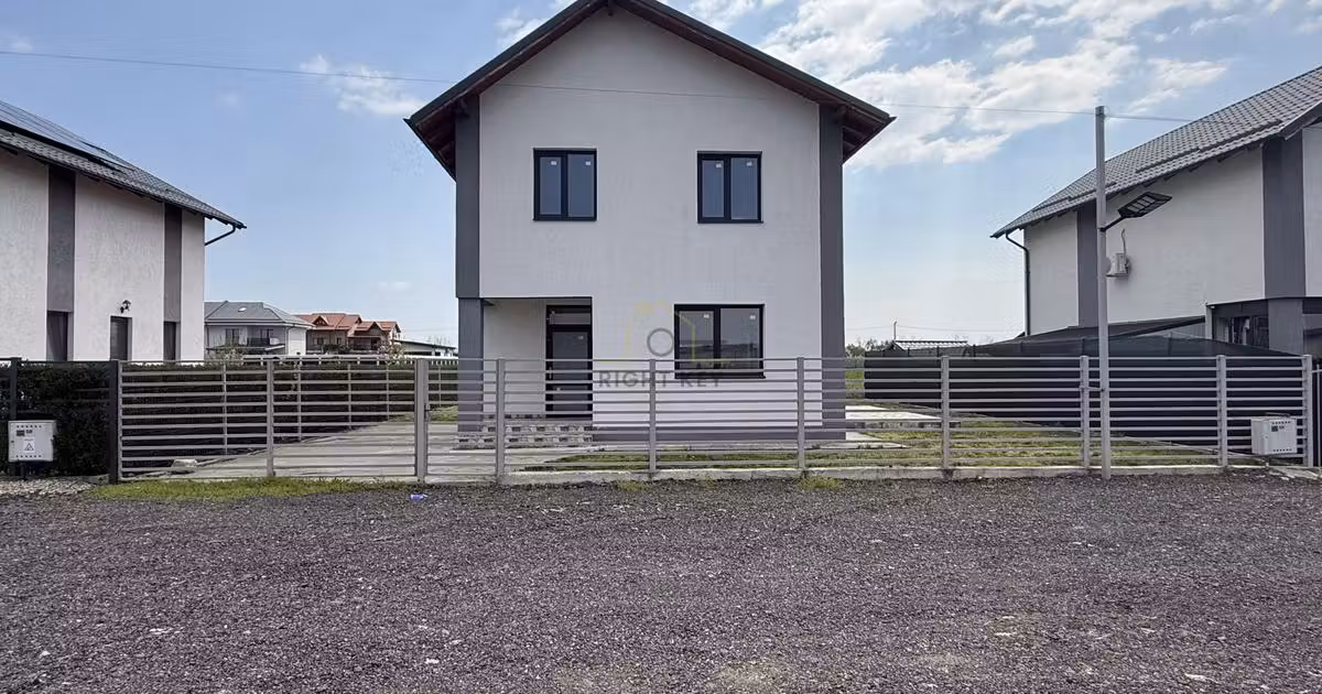 Casă individuală de vânzare cu 4 camere în Dragomirești-Vale