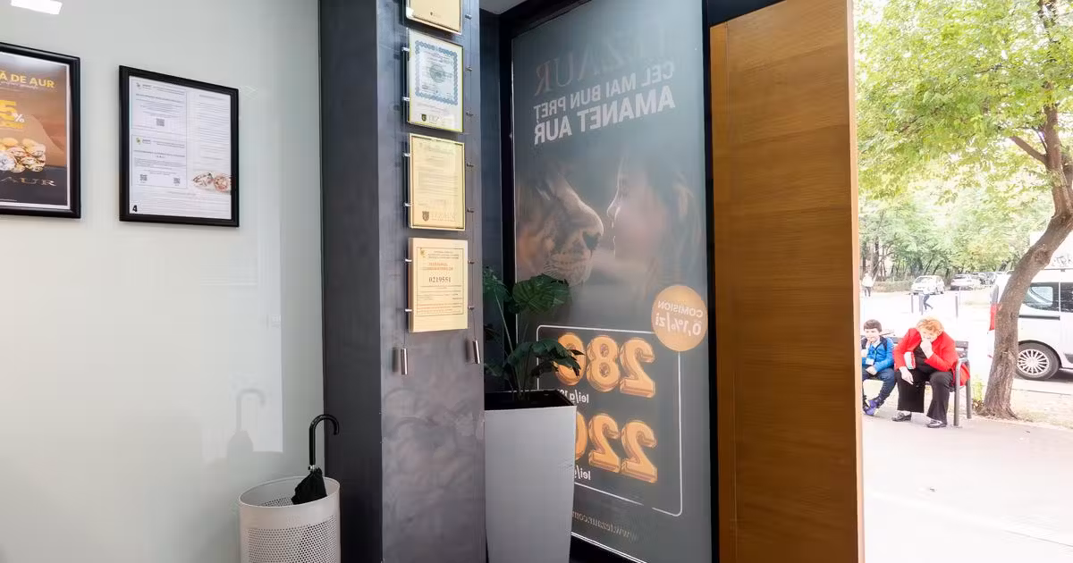 Spațiu comercial de vânzare 13 mp în zona Drumul Taberei, Sector 6