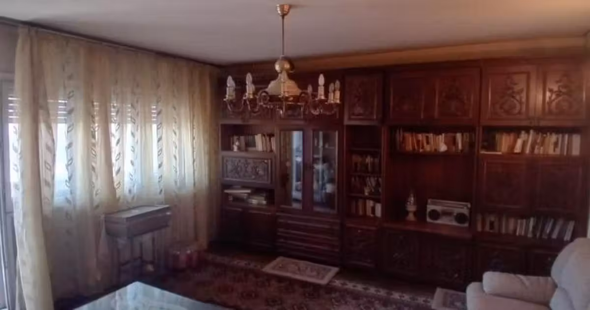 Apartament de vânzare cu 2 camere în zona Universitate, Ultracentral