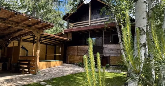 Casă Călățele