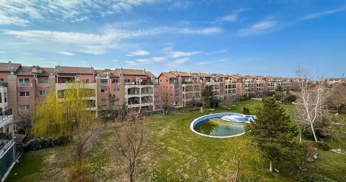 Apartament de vânzare cu 3 camere în zona Pipera, Sector 1