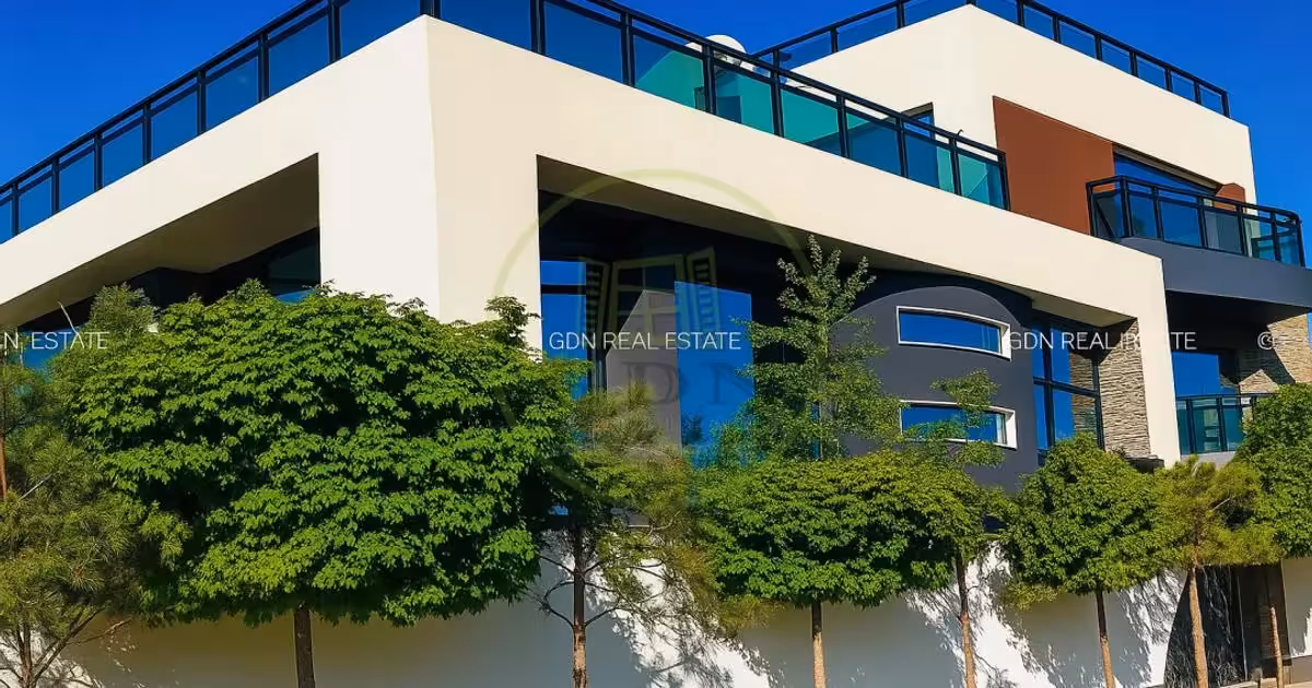 Casă individuală de vânzare cu 8 camere, mobilată în zona Colentina, Sector 2