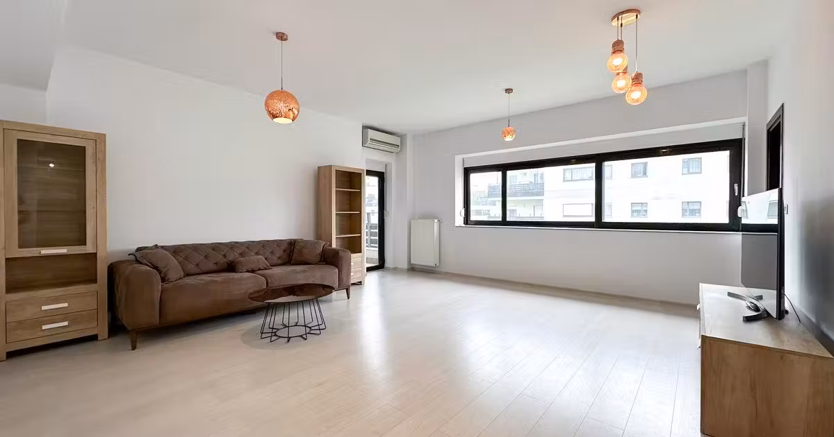 Apartament de vânzare cu 3 camere, mobilat în zona Băneasa, Sector 1