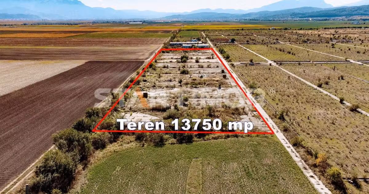 Teren Construcții intravilan de vânzare de 13750 mp, în Codlea