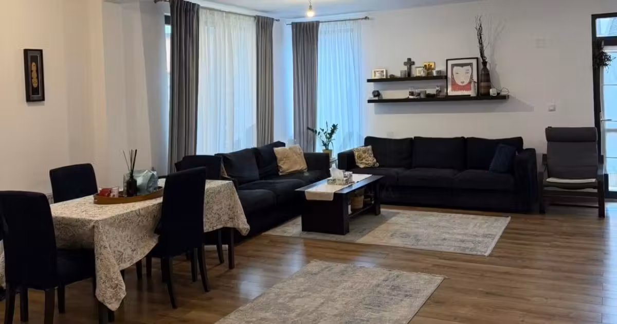 Casă individuală de vânzare cu 4 camere în zona Bucureștii Noi, Sector 1