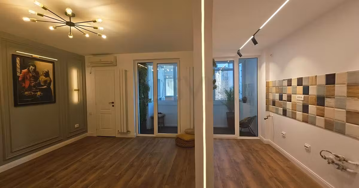 Apartament de vânzare cu 2 camere în zona P-ța Romană, Ultracentral