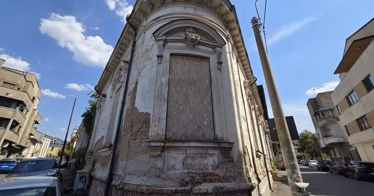 Casă individuală de vânzare cu 17 camere în zona P-ța Unirii, Sector 3