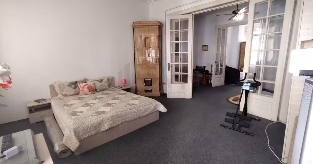 Apartament de vânzare cu 4 camere, mobilat în zona P-ța Universității, Ultracentral