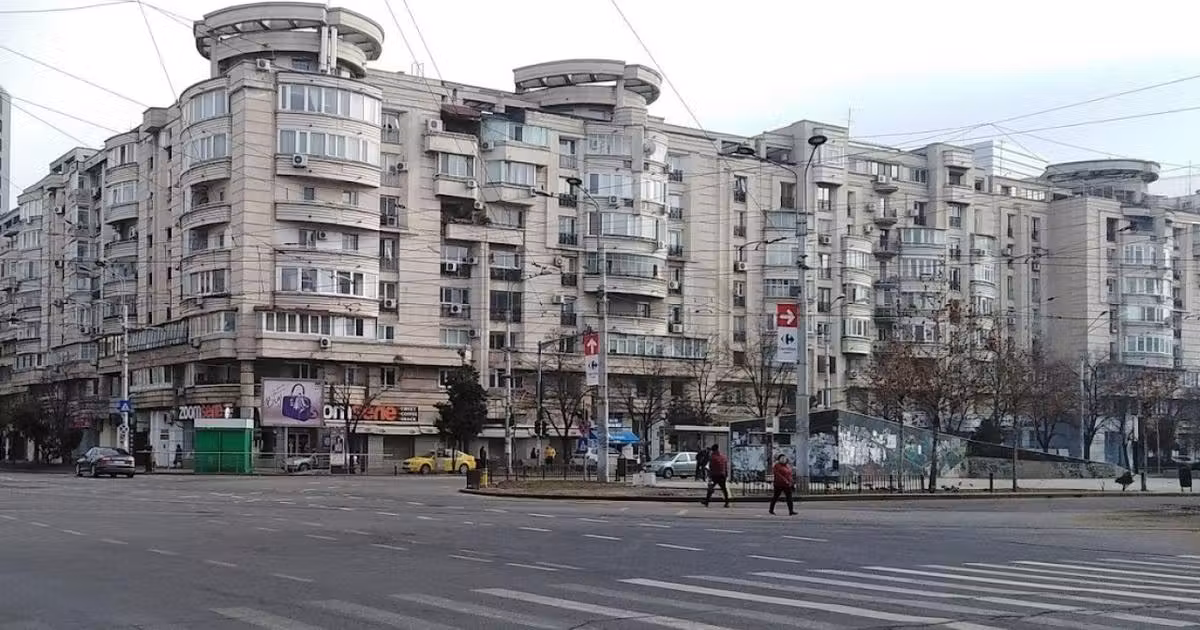 Apartament de vânzare cu 4 camere, mobilat în zona Unirii, Sector 3