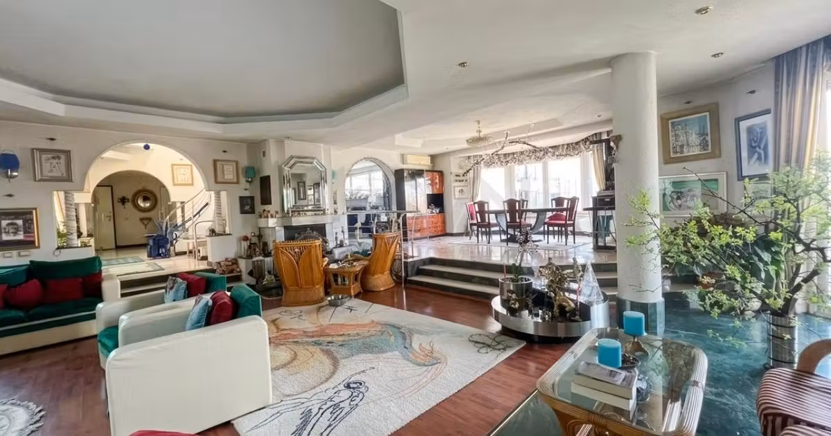 Casă individuală de vânzare cu 7 camere în zona Dămăroaia, Sector 1