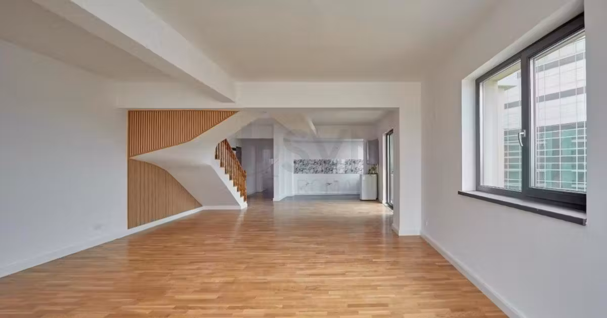 Apartament de vânzare cu 4 camere în zona Pipera, Sector 1