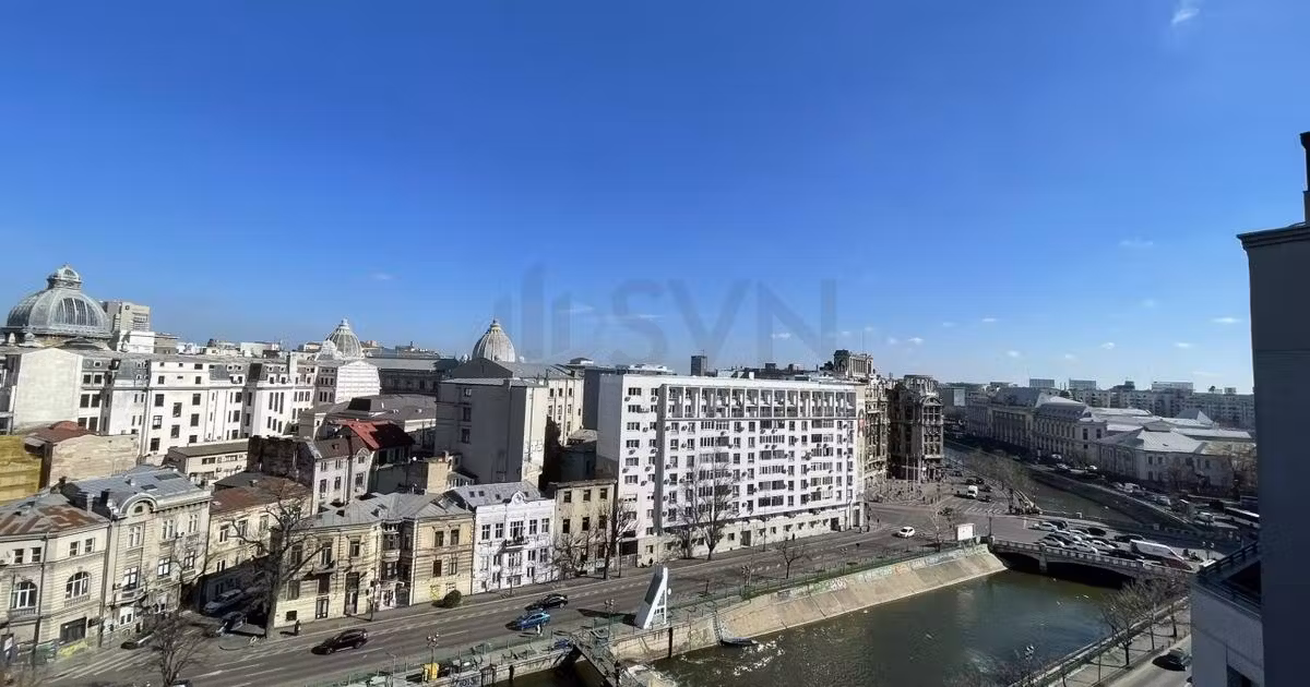Birou · 3560 m², Unirii, București