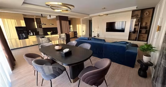 Penthouse Pipera