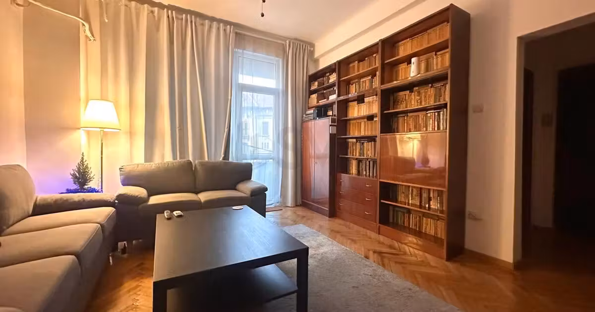 Apartament de vânzare cu 3 camere, mobilat în zona Universitate, Ultracentral