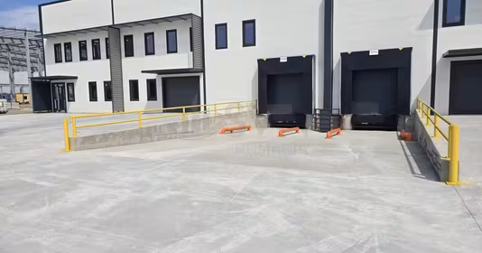 Spațiu comercial Balotești