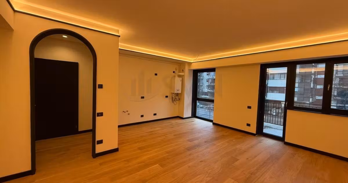 Apartament de vânzare cu 4 camere în zona Pipera, Sector 1
