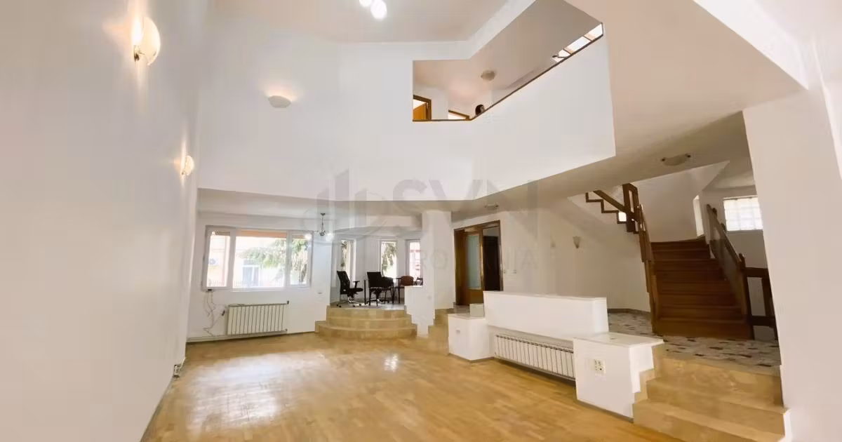 Casă individuală de vânzare cu 7 camere în zona Domenii, Sector 1