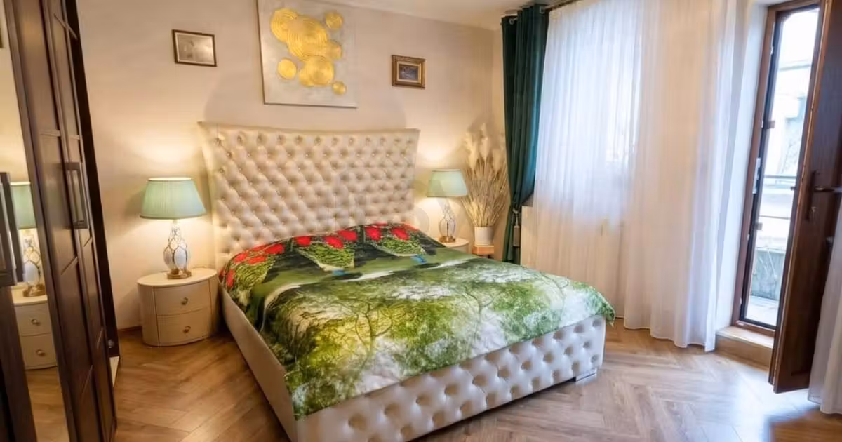 Apartament de vânzare cu 3 camere, mobilat în zona Știrbei Vodă, Ultracentral