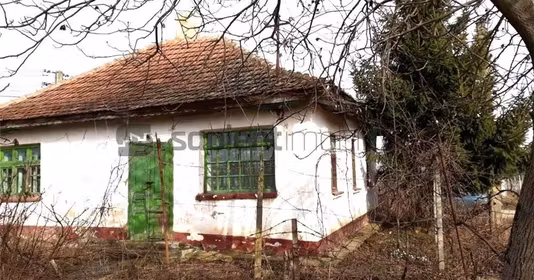 Casă Galoșpetreu