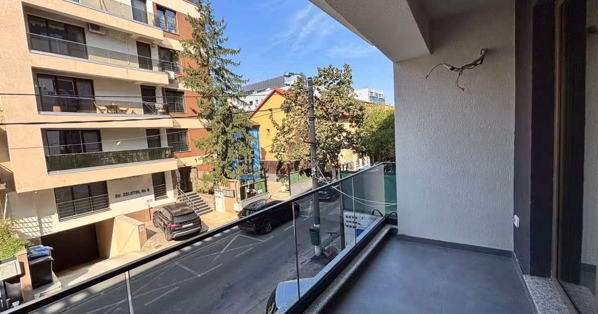 Apartament de vânzare cu 4 camere în zona Aviației, Sector 1