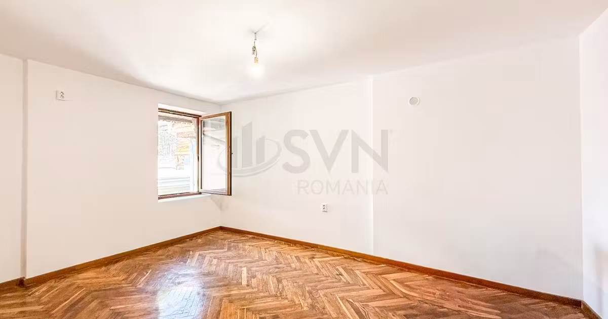 Apartament de vânzare cu 3 camere în zona Capitale, Sector 1
