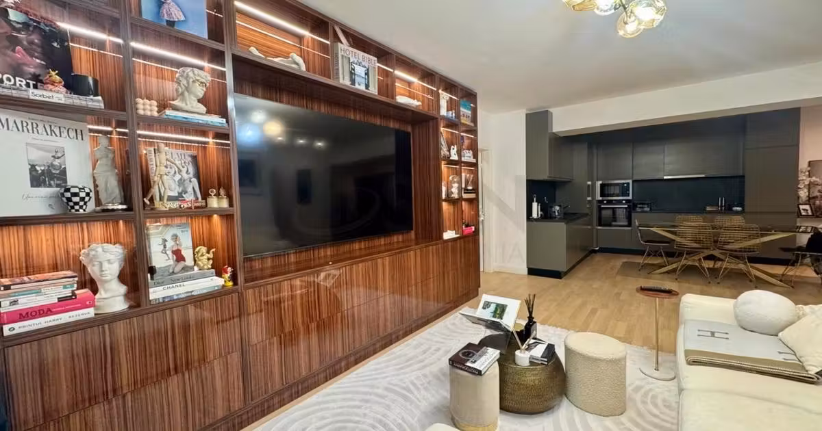 Apartament de vânzare cu 4 camere, mobilat în zona Barbu Văcărescu, Sector 2