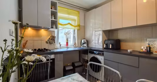 Apartament Cetate