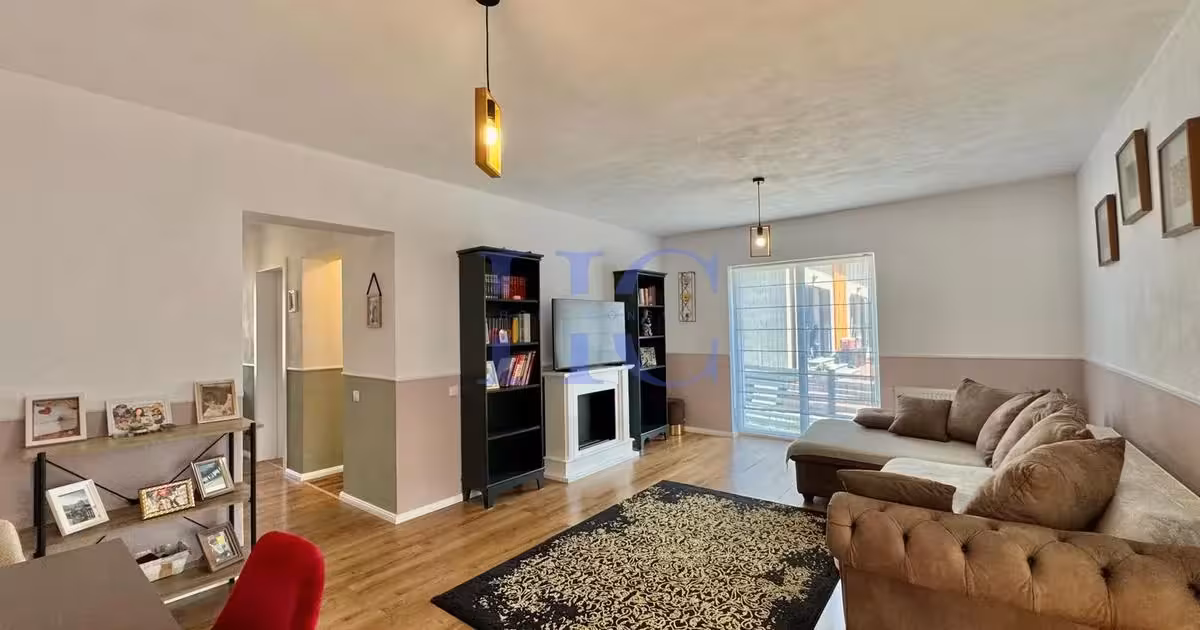 Duplex de vânzare cu 4 camere, mobilat în zona Exterior Est, Sibiu
