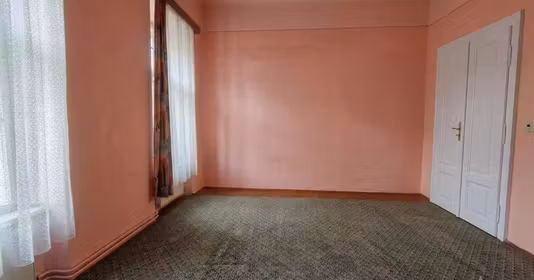 Apartament Cetate