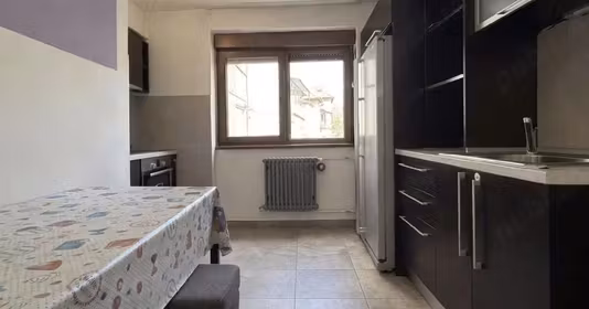 Apartament Cetate