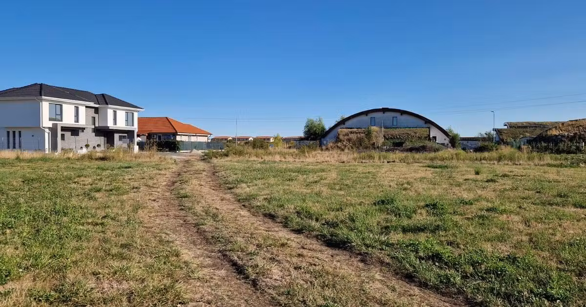 Teren Construcții intravilan de vânzare de 707 mp, în Săcălaz