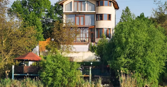 Casă Balotești