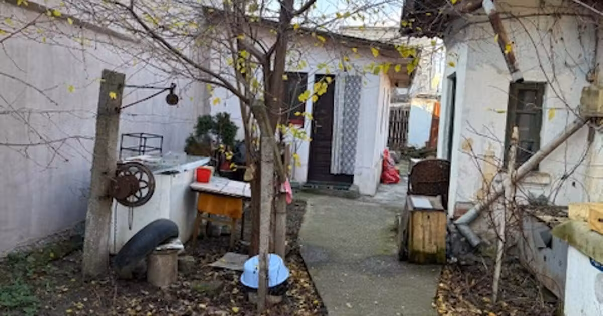 Casă individuală de vânzare cu 3 camere în zona Chitila, Sector 1
