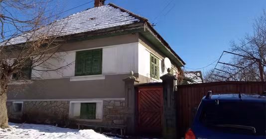 Casă Colun