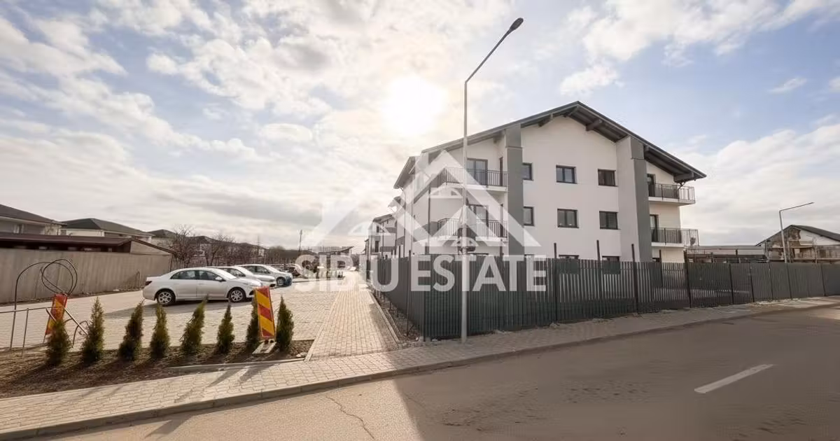 Apartament de vânzare cu 3 camere în Șelimbăr