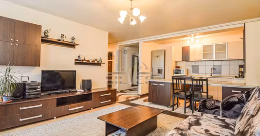 Apartament Florești