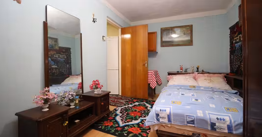 Apartament Titan