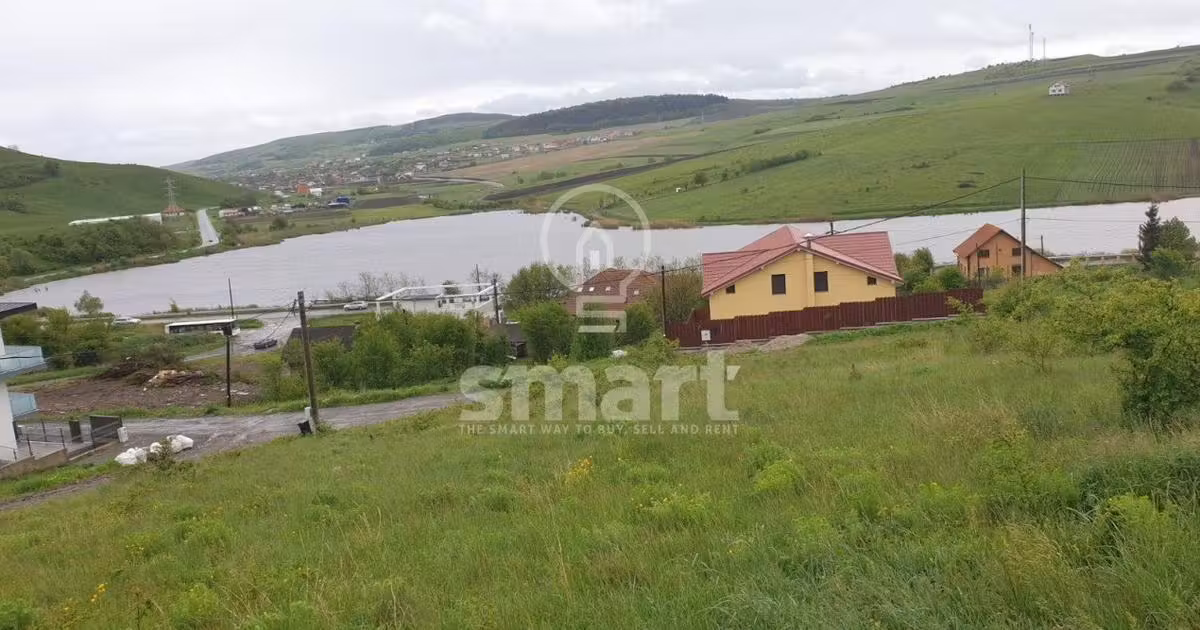 Teren Construcții intravilan de vânzare de 756 mp, în Chinteni