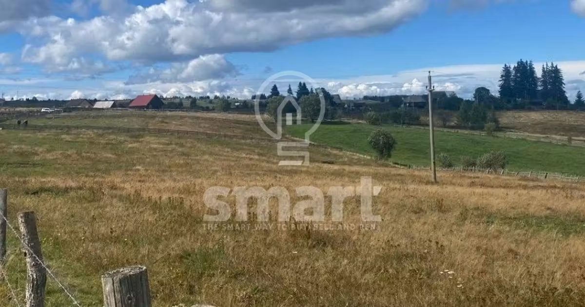Teren Construcții intravilan de vânzare de 1795 mp, în Mărișel